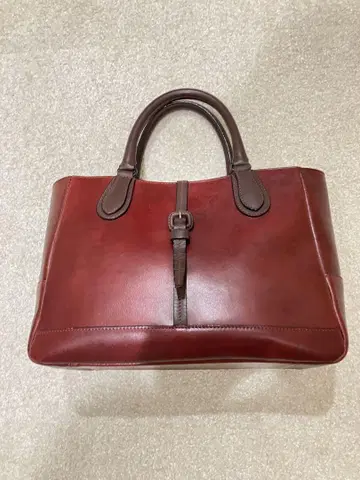가죽 빨간색 토트백