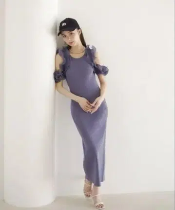 스나이델 플리츠 프릴 도킹 원피스