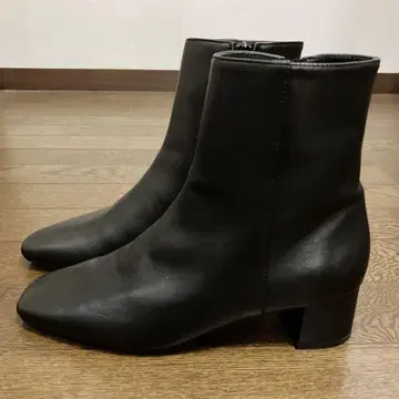유나이티드 아로즈 부츠
