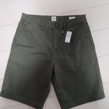 (새 제품 미사용 태그 포함) GAP 치노 쇼트 팬츠 남성용 28 올리브