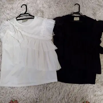 UNITED ARROWS 프릴 반팔 상의 2색 세트