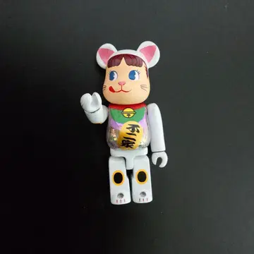 베어브릭 환영 고양이 페코짱 100%