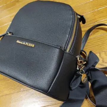 메종 드 플뢰르 블랙 백팩