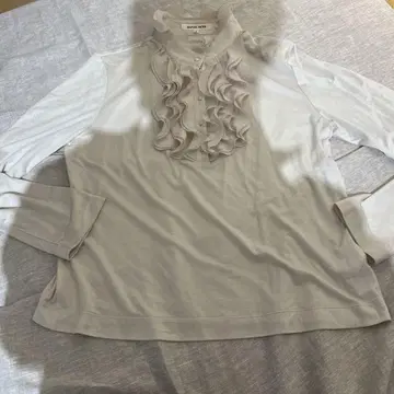 새상품급 하나에모리 모리 하나에 컷소 프릴 하이넥 상의 새상품급 L