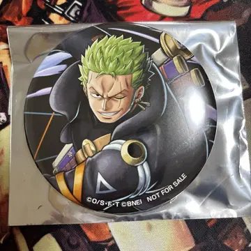 원피스 ONE PIECE 배운티 러시 조로 캔 배지