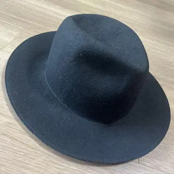 H.W.DOG &co. 여행자 모자