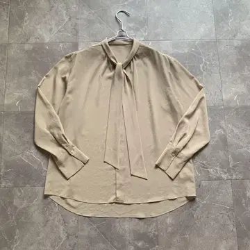 DRESSTERIOR 드레스테리어 보우타이 블라우스 베이지 셔츠 38
