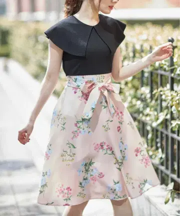 (1110) tocco closet 토코 클로젯 플라워 꽃무늬 M