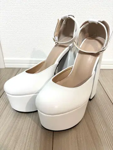 웨딩 신발 22.5cm 힐 15cm 화이트