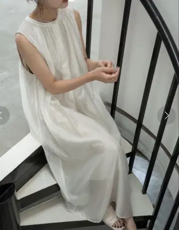 모엘루 노 슬리브 옵스 에미레