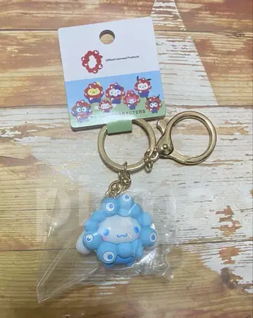 산리오 미야쿠미야쿠 변신 입체 마스코트 컬러 키링 시나모롤