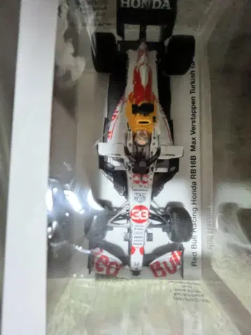 Red Bull Racing Honda RB16B 미니카 배송비 포함