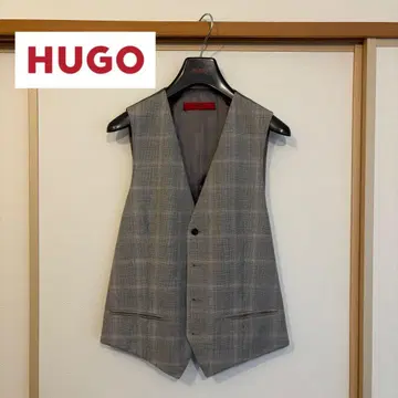 HUGO 그레이 체크 정장 베스트