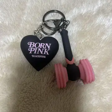 BLACKPINK 팝업 스토어 한정판 VERDY 하트 키링