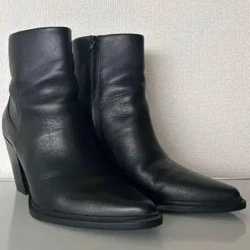 ZARA/블랙 인조 가죽 부츠/포인트 토 /힐 8cm