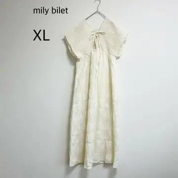 mily bilet XL 롱 원피스 빅 아이보리 안감 있음