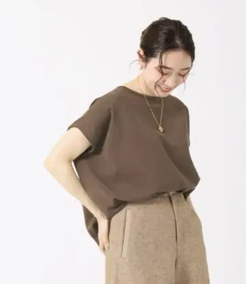 미품 IENA 코튼 스트레치 NEO 와이드 크루 풀오버 브라운