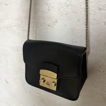FURLA 훌라 메트로폴리스 숄더백 블랙