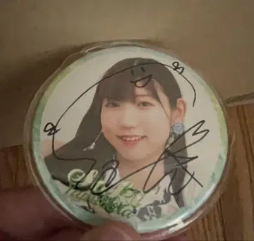 산키타 사키 사인 캔 배지