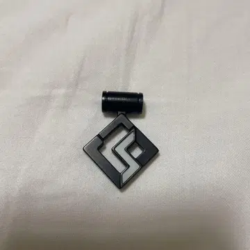 Colorantone 기하학적 펜던트