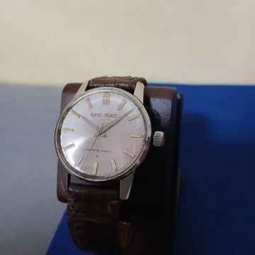 킹 세이코 첫 번째 수동 와인딩 시계 1961~64년 모델 OH 완료