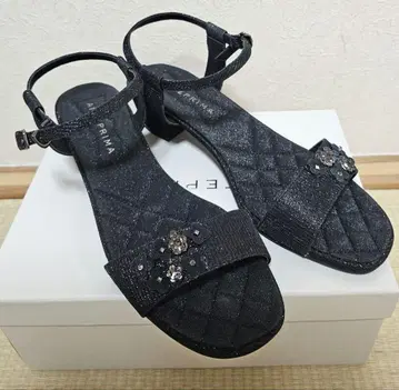 ANTEPRIMA 샌들 블랙 24cm