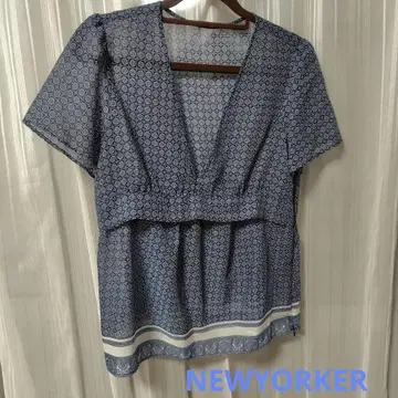 NEW YORKER 반팔 블라우스