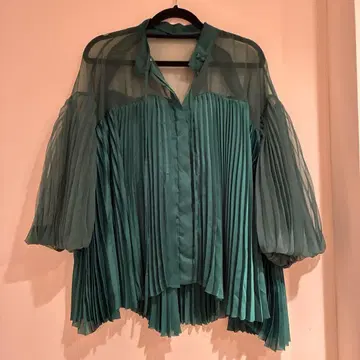 Sacai 플리츠 블라우스