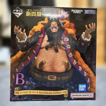 ONEPIECE 검은 수염 피규어