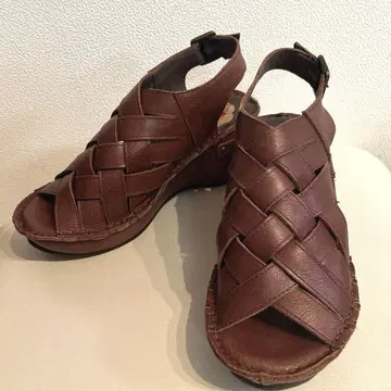 히나데이그린 컴포트 가죽 샌들 통굽 히나그린 23.5 24