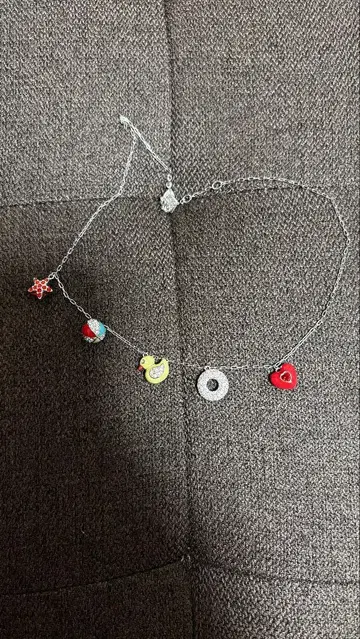 참 포함 실버 목걸이 Swarovski 스와로브스키