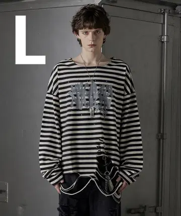 GRANCY 올 패턴 큐빅 그래픽 롱T 그랑시 보더 L