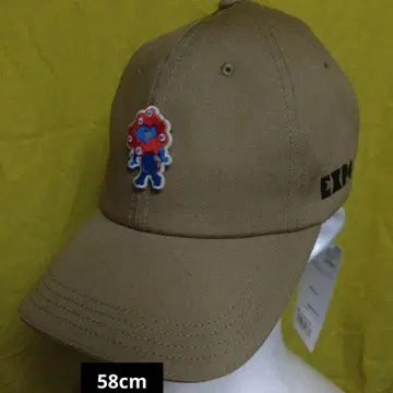 남은 1개 미야쿠미야쿠 모자 캡