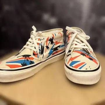 VANS 론하먼 하와이안 패턴 스니커즈