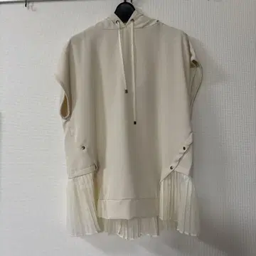 후드 달린 상의
