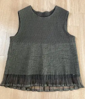 한아이 유키코 노스 블라우스