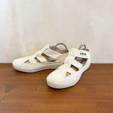 새상품급 컨버스 올스타 샌들 23.5cm 화이트 그루카
