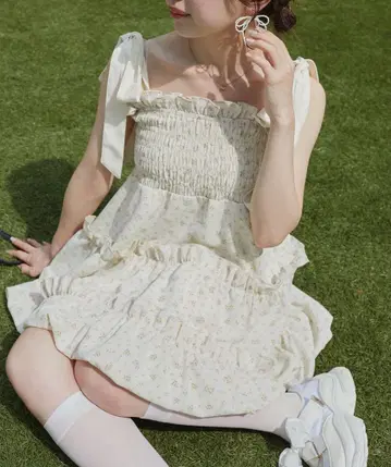 MAJESTIC LEGON 어깨 리본 벌룬 튜닉