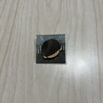 요루시카 전생재연 가챠가챠 핀 배지
