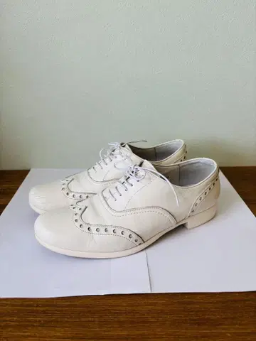 chausser 쇼세 [ 23.5cm ] 윙팁 트래블 신발