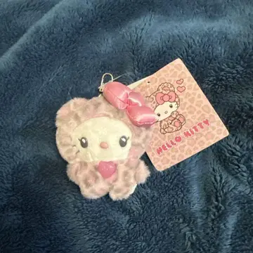 헬로키티 표범 무늬 키링