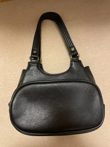 빈티지 스타일 핸드백