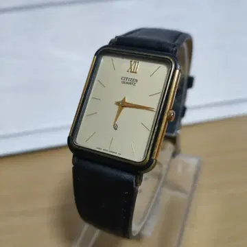 CITIZEN 시티즌 드레스 워치 쿼츠 시계 배터리 작동 제품