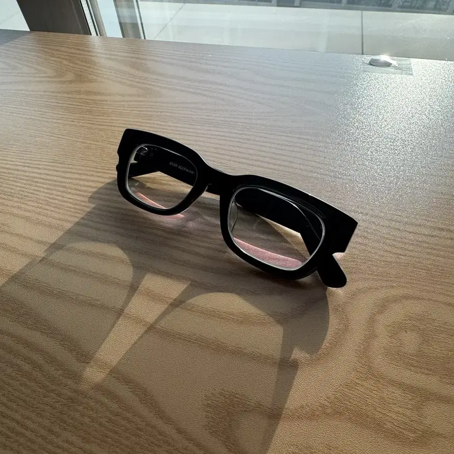 BLUE ELEPHANT WOODY-5 black サングラス BLUE ELEPHANT WOODY-5