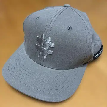 BEENTRILL 해시태그 캡 그레이