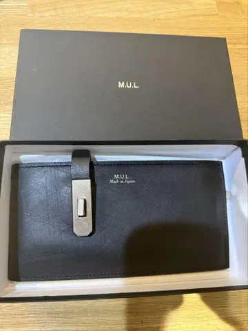 M.U.L 플랫 롱 지갑 빈티지 블랙