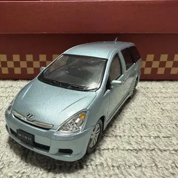 도요타 Wish 컬러 샘플 미니카