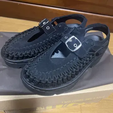 KEEN 올젠더 유니크 P.L.T. 메리제인 25cm