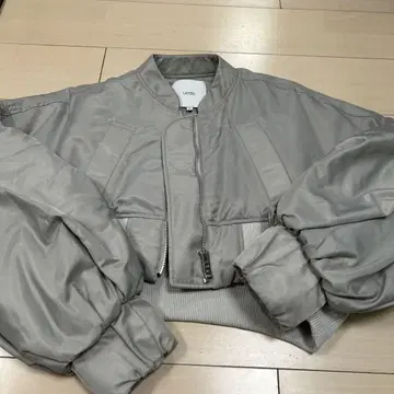 UN3D. 그레이 MA-1 숏 재킷 38