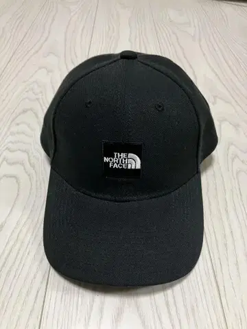 더 노스페이스 블랙 베이스볼 캡